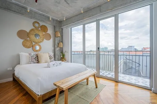 Outstanding 2BR w/ Terrace in Plaza Herrera