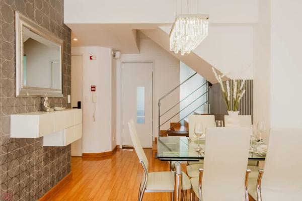 Elegant 3BR Balcony Oasis in Miraflores