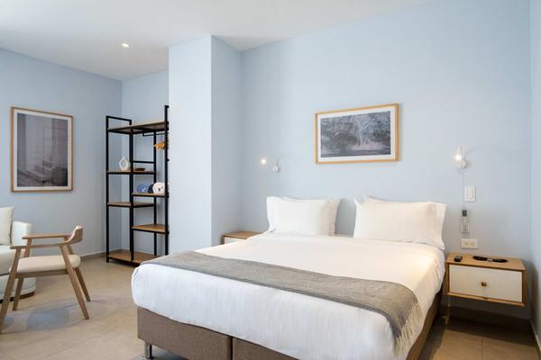 Radiant 2BR w/ Cozy Terrace in Bocagrande