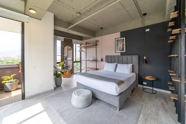 w *| Picturesque Loft with Balcony in Laureles