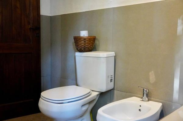 Cozy 3BR House w/ Pool Table & Nature Views