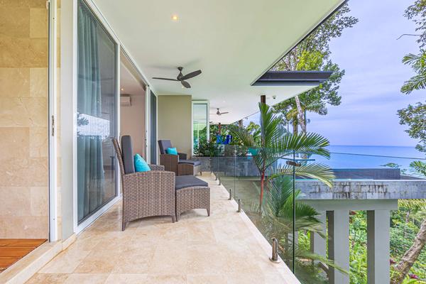 Luxury 3BR Rainforest Villa w/ Oceanview Pool