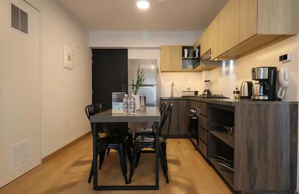 Deluxe 2BR w/ Perfect Balcony in Miraflores