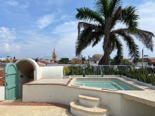 Radiant 5BR House w/Perfect Pool in Bolivar