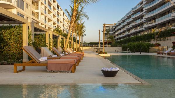 Amazing 2BR w/ Balcony in Manzanillo Beach