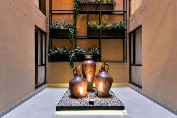Illustrious 2BR w/ Modern Deco in Unicentro
