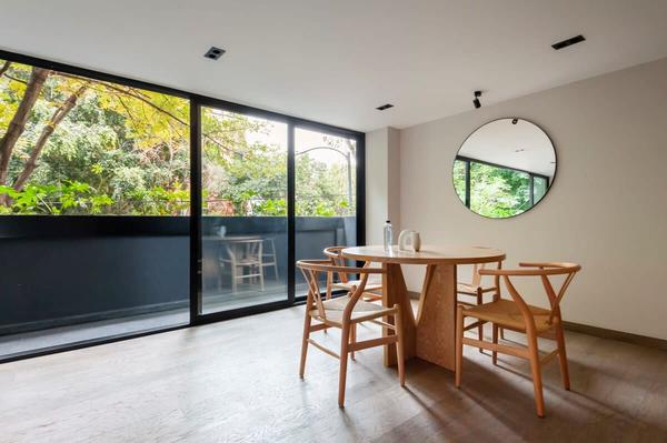 Magical 2BR w/ Amazing Balcony in Roma Norte