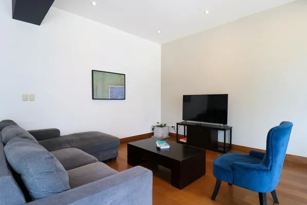 Contemporary 2BR w/AC with Balcony in Barranco