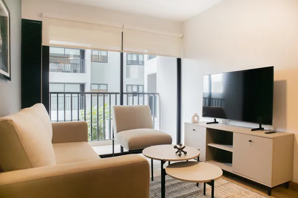 Dazzling 2BR w/ Balcony in Miraflores