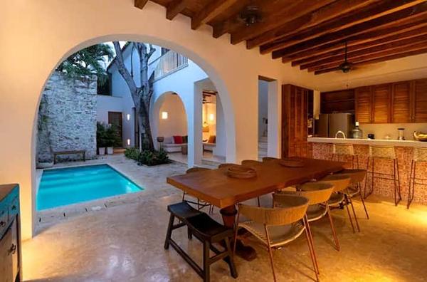 Luxurious House w/ Fantastic Pool in Cartagena