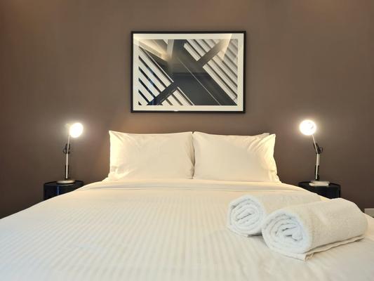 Enchanting 2BR w/ Rooftop Pool In Casco Antiguo