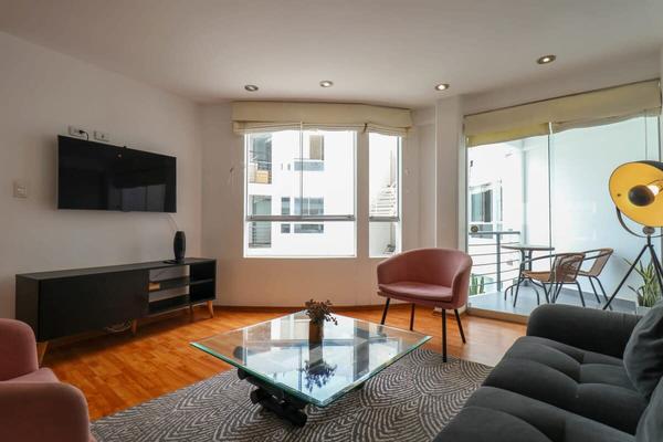 Spacious 3BR with Balcony in Barranco