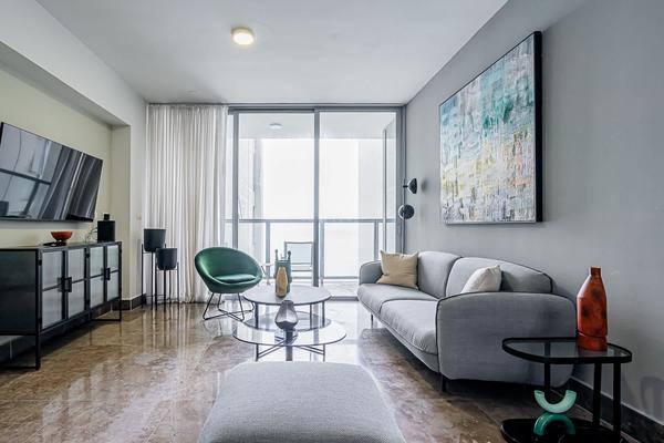 Comfy 1BR w/ Fantastic Balcony in YOO