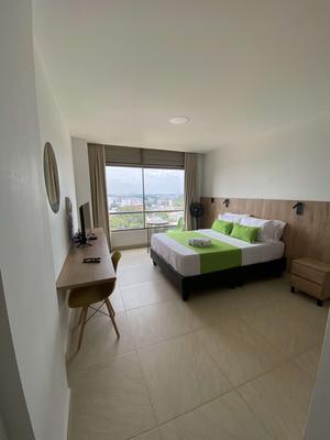 Sensational Loft w/ Modern Deco in Cali