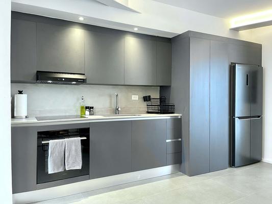 Amazing 1BR w/ Rooftop Pool in Prime Location