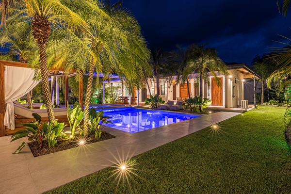 Stunning 3BR Home w/ Terrace in Costa Rica