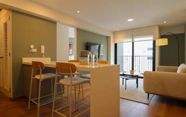 Ethereal 2BR w/ Balcony in Miraflores