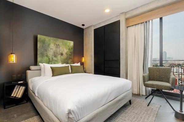 Lovely 1BR w/ Private Balcony in Tabacalera