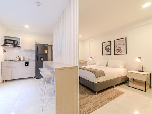 Delightful loft with Jacuzzi n Terrace in El Poblado