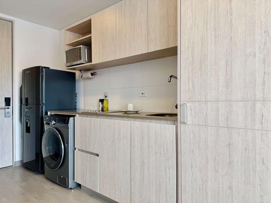 Cozy Loft w/ Perfect View in Santa Barbara