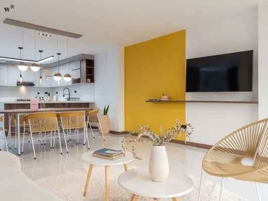 Impressive 3BR w/ Balcony in Laureles