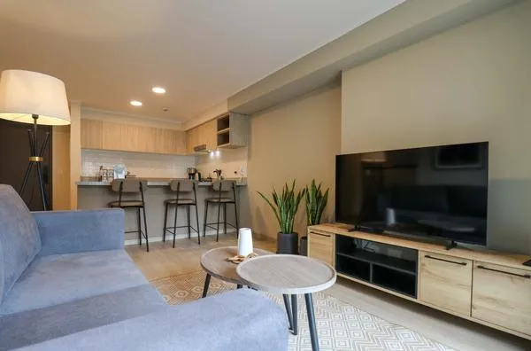 Beautiful 2BR w/ Balcony  in Miraflores