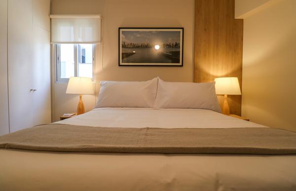 Stunning 2BR apartment with balcony near the Malecon