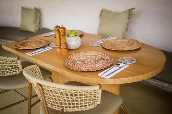 Elegant 2BR Villa w/ Pool & Mountain Views