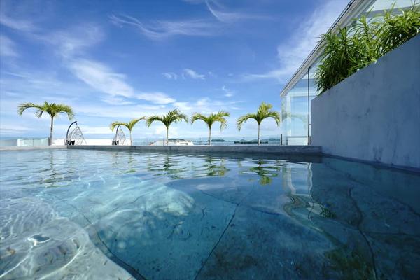Ethereal 1BR w/ Rooftop In Casco Antiguo