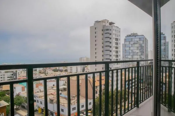 Beautiful 3BR w/ Balcony in San Isidro