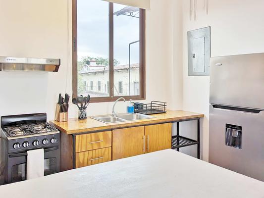 Stylish & Cozy 3BR w/ Balcony in Casco Viejo