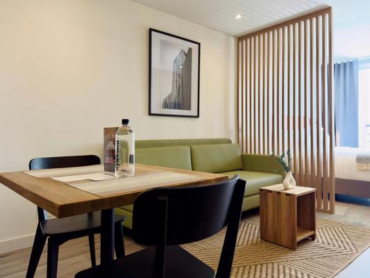 Unfailing Loft w/ Balcony in Santa Bárbara