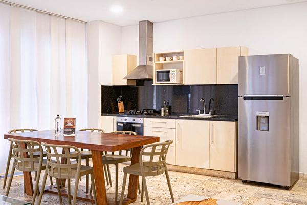 Luxury 2BR w/ AC in Ciudad Amurallada