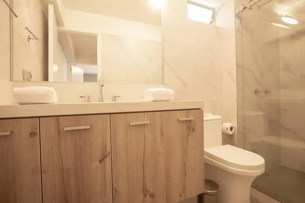 Perfect 2BR with Balcony in Miraflores