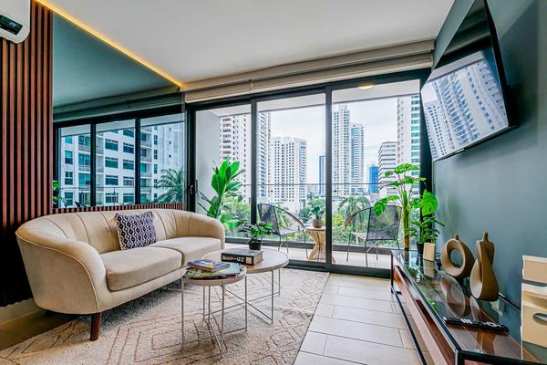Bright 1BR w/Private Balcony in San Francisco