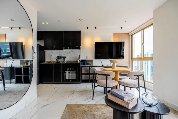 Upscale 1BR in Obarrio w/ AC