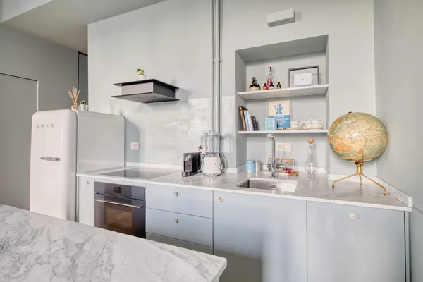 Charming  2BR Steps from Arco della Pace