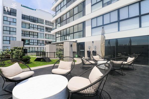 Amazing 2BR with Balcony in San Isidro