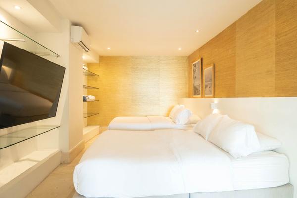 Contemporary 4BR w/ Private Pool & AC in Cartagena