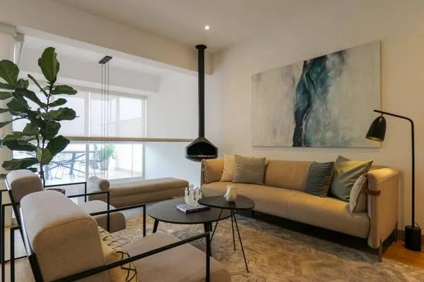 Elegant 2BR Duplex PH with Ocean View in Miraflores
