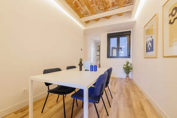 Amazing 2BR at Palacio Real