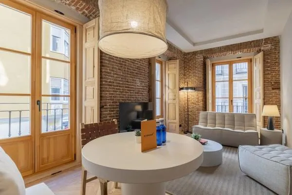 w *| Luxury 1BR at Palacio Real