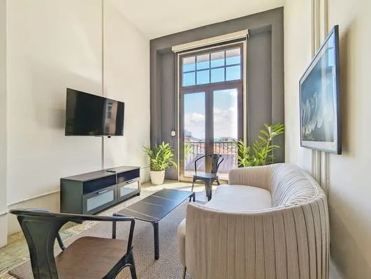 Functional 1BR in Casco Viejo