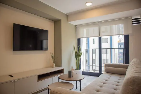 Inspirational 1BR w/Balcony in Miraflores