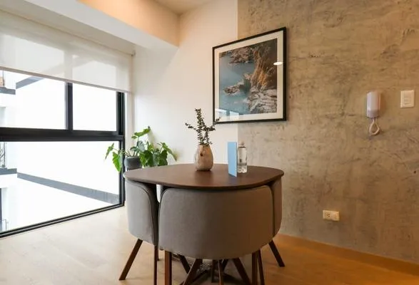 Executive 1BR Duplex in Miraflores