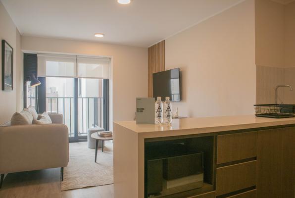 Bright 2BR w/ Balconny in Miraflores