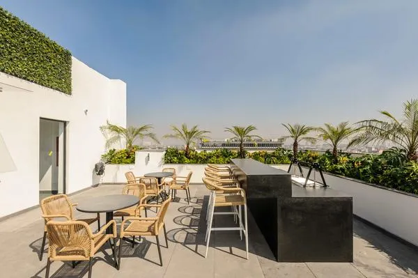Deluxe Loft w/ Balcony in Tabacalera