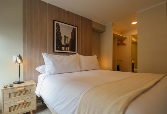 Beautiful 2BR w/ Balcony  in Miraflores