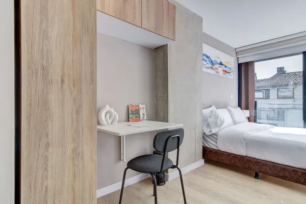 Deluxe Loft w/ Balcony in Usaquen