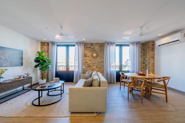 Compacted1BR w/ Balcony in Casco Viejo